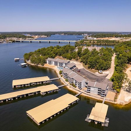 Golden Reef Villa Osage Beach Exterior photo