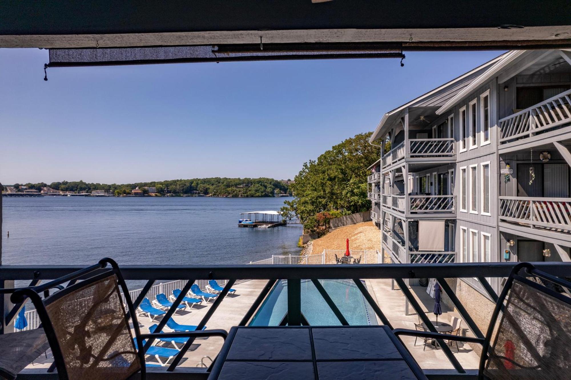 Golden Reef Villa Osage Beach Exterior photo
